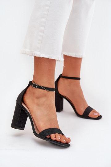 Zwarte glanzende dames hoge hakken sandalen Kavina
