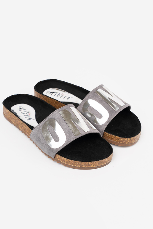 Slippers z metalenm naafdrukkeniem ONE
