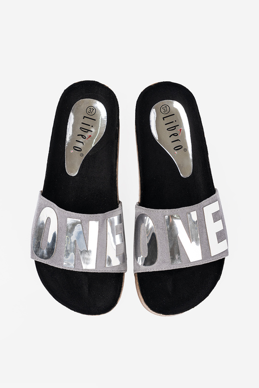 Slippers z metalenm naafdrukkeniem ONE