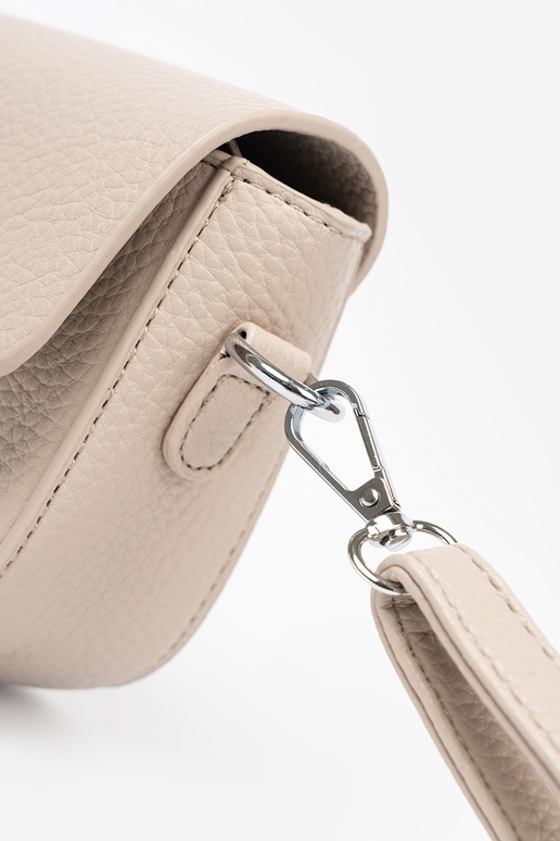 Kleine dameshandtas z ozdobnym hartm Kleine dameshandtas z ozdobnym hartm