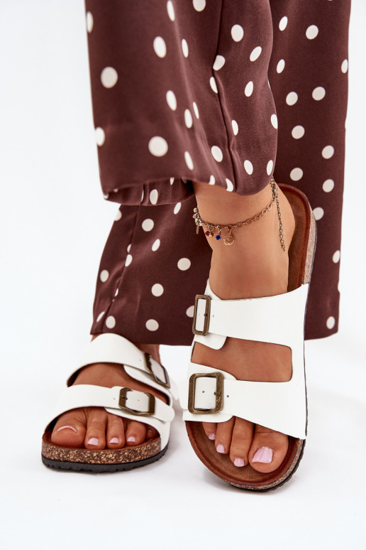 Dames Slippers met platform met gespen Initte kleur Vesina Dames Slippers met platform met gespen Initte kleur Vesina