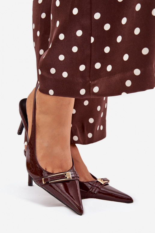 met lakeffect Schoenen met dunne hakken met gouden gespen CzekoladoIne Vivae