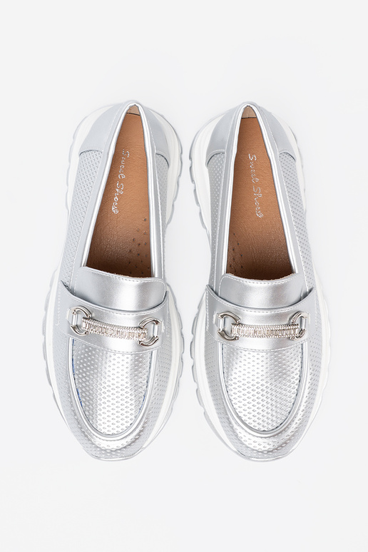 zilvere kleur Dames mocassins z dekoracyjnym goudenm elementem