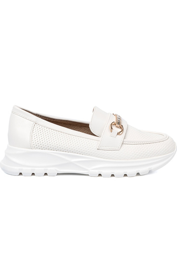 Initte kleur Dames mocassins z dekoracyjnym goudenm elementem. 2