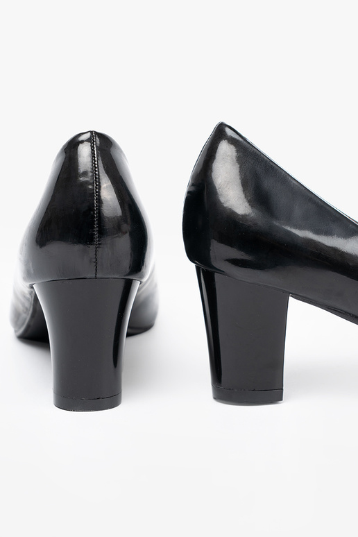 met lakeffect Hoge hakken z efektoInną ozdobą