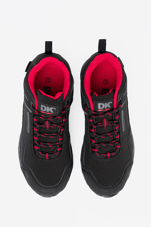 Zwarte waterdichte trekking schoenen met rode details