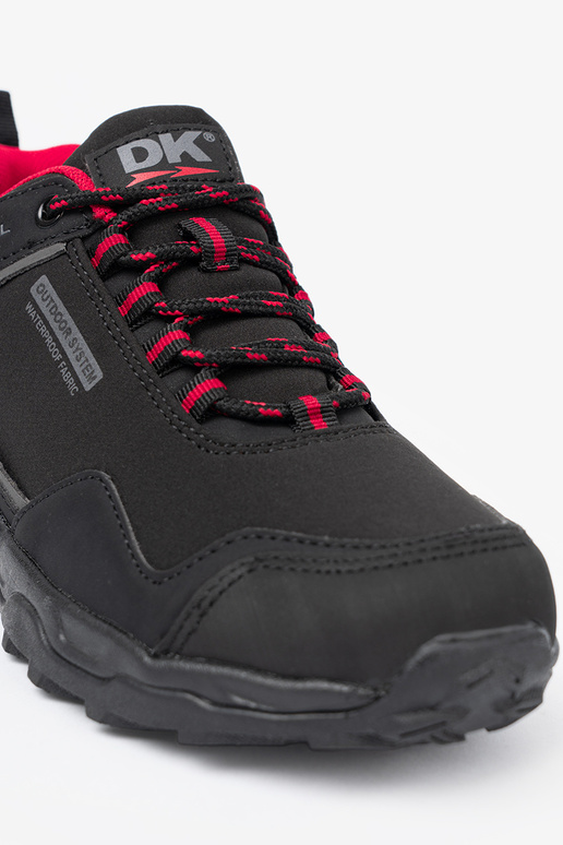 Zwarte waterdichte trekking schoenen met rode details