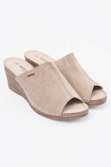 beige dames slippers met platform