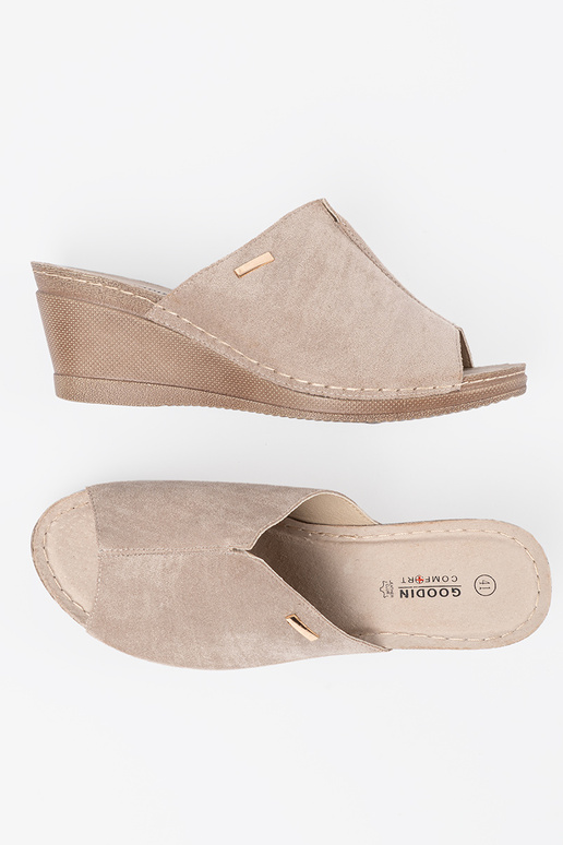 beige dames slippers met platform
