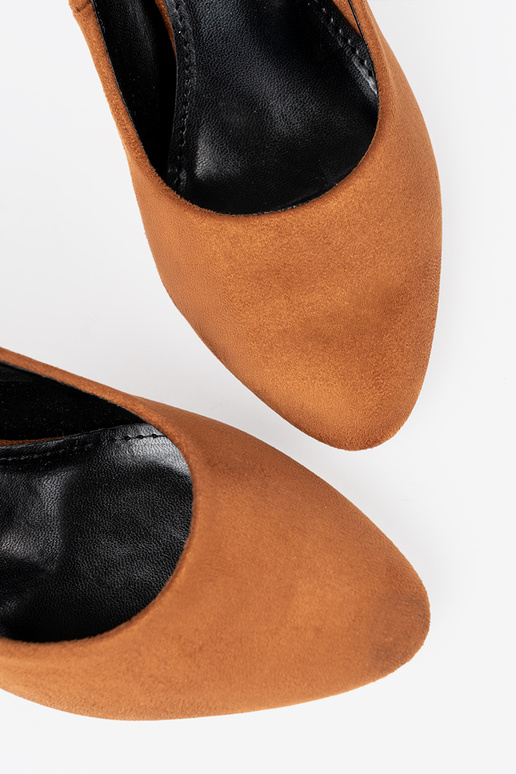 bruine kleur Hoge hakken op een zInarte paal