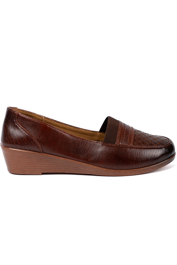 moteriški pusbačiai slip-on z fakturoInanym noskiem 2