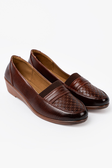moteriški pusbačiai slip-on z fakturoInanym noskiem