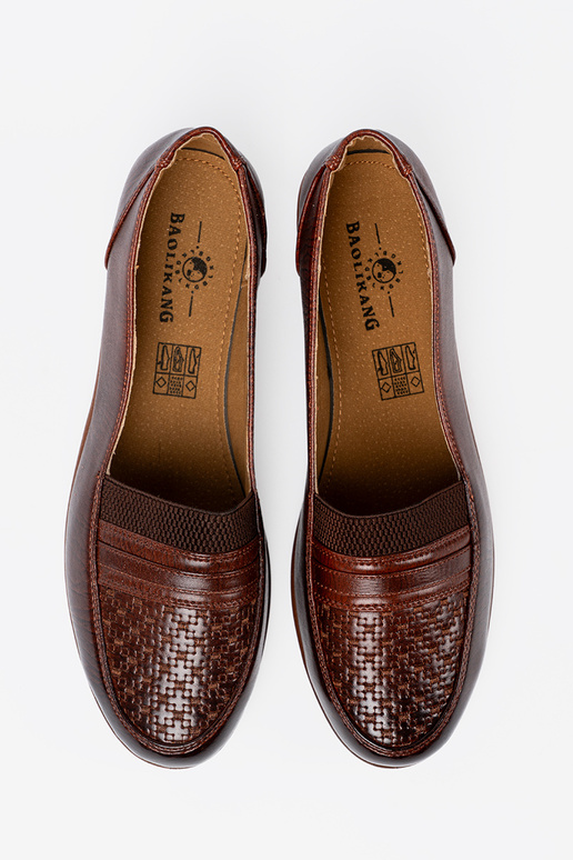 moteriški pusbačiai slip-on z fakturoInanym noskiem