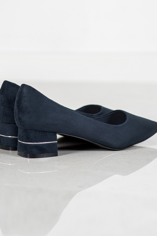 Schoenen met decoratieve streep blauIn