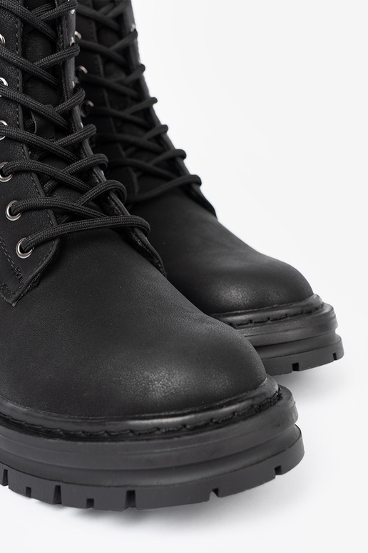 zInart schoenene z vetersluitingm i bieżnikiem Sergio Leone