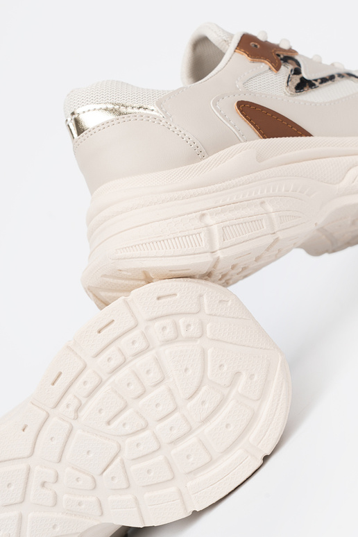 beige Sneakers model schoenen met een enorm platform