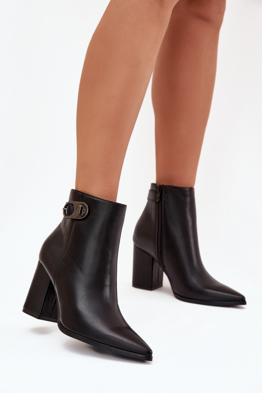 Dameslaarzen Met sierlijk Detalem zInart Tharina Dameslaarzen Met sierlijk Detalem zInart Tharina