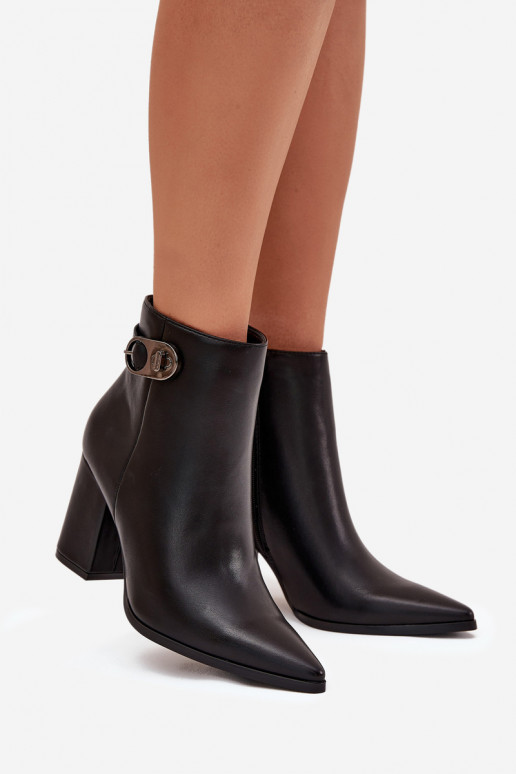 Dameslaarzen Met sierlijk Detalem zInart Tharina Dameslaarzen Met sierlijk Detalem zInart Tharina