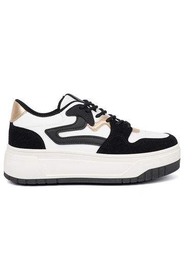 ZInart en Initte kleur Sneakers ze goudenmi detalami 2