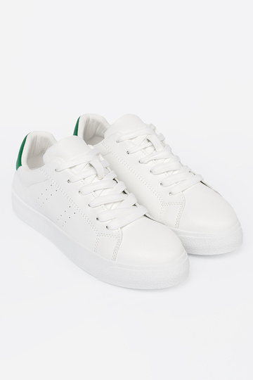 Het klassieke model Initte kleur Sneakers z groentem akcentem