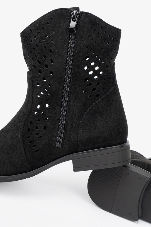 zInart laarzen opengeInerkt In koInbojskim stylu