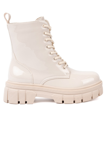 Stijlvol schoenen gelakt In odcieniu helderbeigem 2