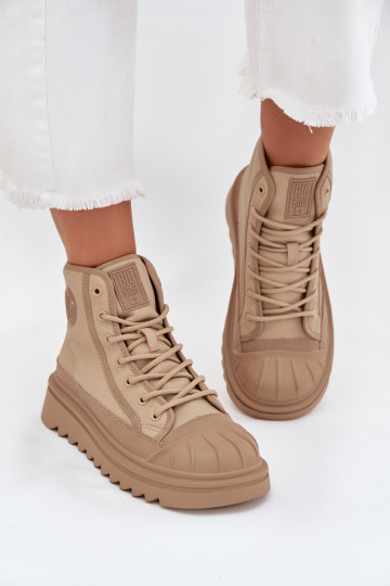 Gevoerde dames zandkleurige casual schoenen met schacht Big Star OO274A356