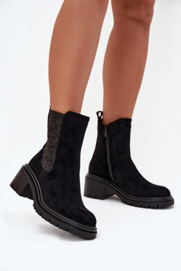 Stijlvolle vrouwelijke gevoerde boots zwart Zoralia