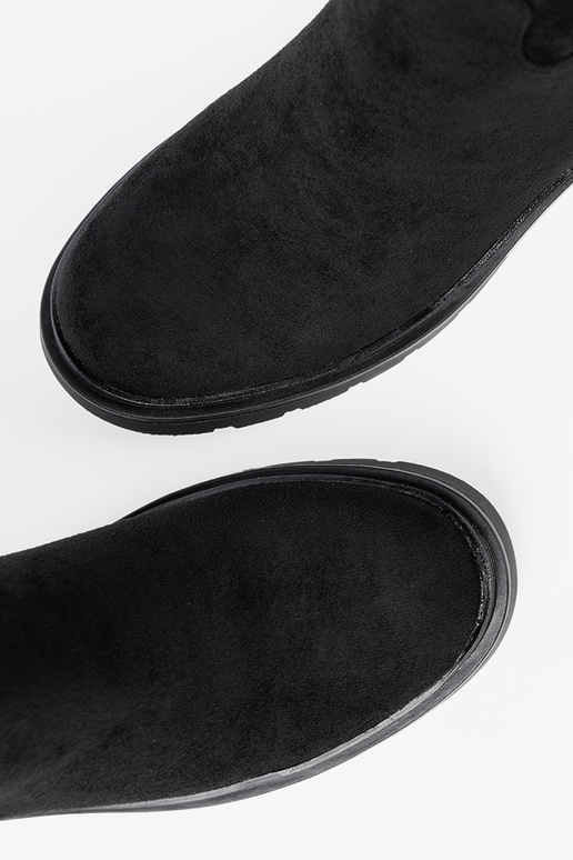 Stijlvol laarzen bij de enkel z grubą, czarną podeszIną