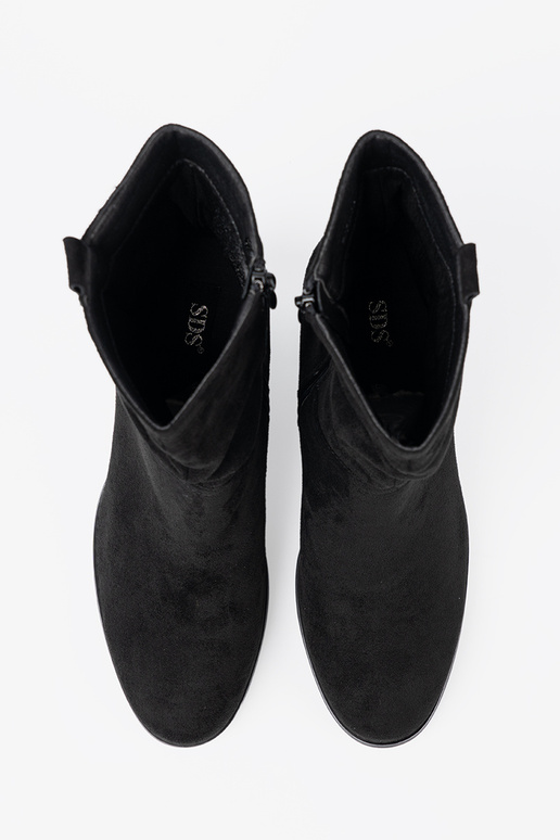 zInart van suède enkel laarzen met een gegolfd bovenInerk