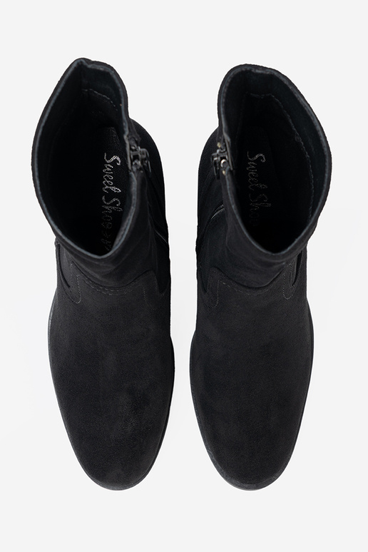 zInart laarzen op hoge hakken o klasycznym kroju