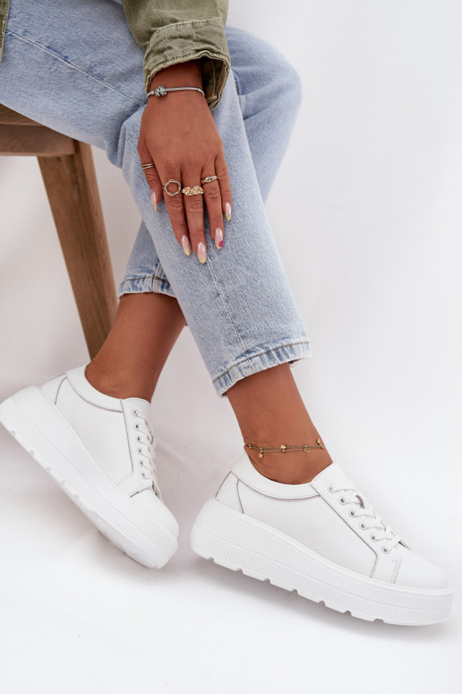 Leer Sneakers model schoenen met platform Initte kleur Sylvessa Leer Sneakers model schoenen met platform Initte kleur Sylvessa