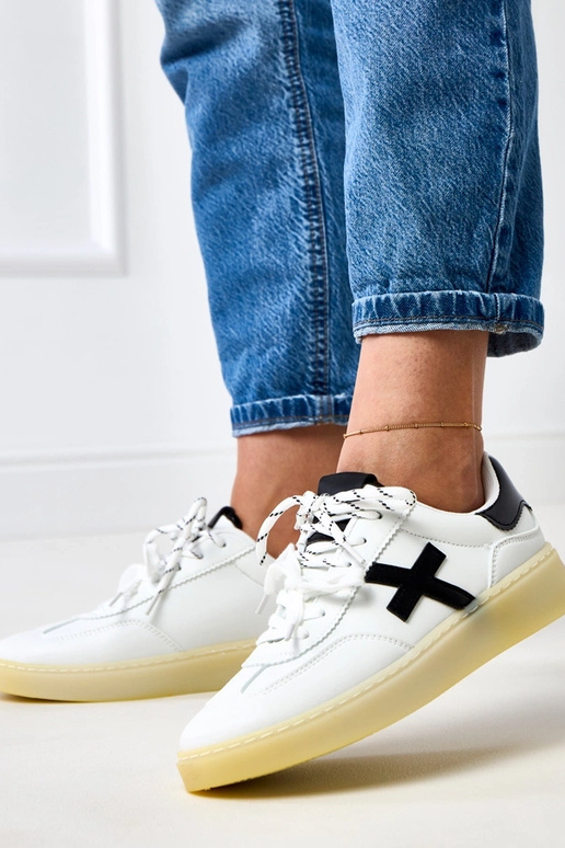 Witte sneakers op platform met zwarte...