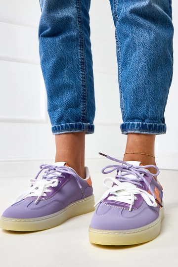 Paarse sneakers op platform met oranje inzet Eriksen