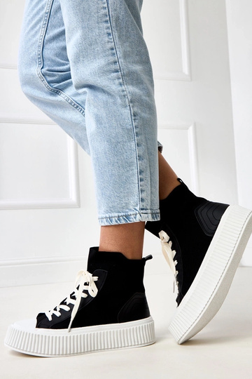 Zwarte instappers in...