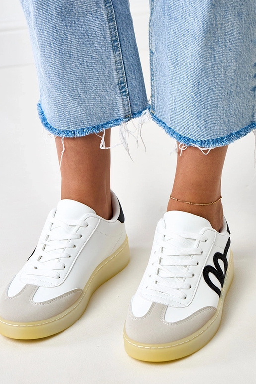 Witte sportschoenen met plateau en... Witte sportschoenen met plateau en...