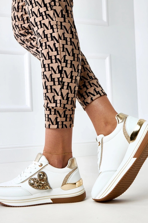 Witte sportschoenen met plateau... Witte sportschoenen met plateau...