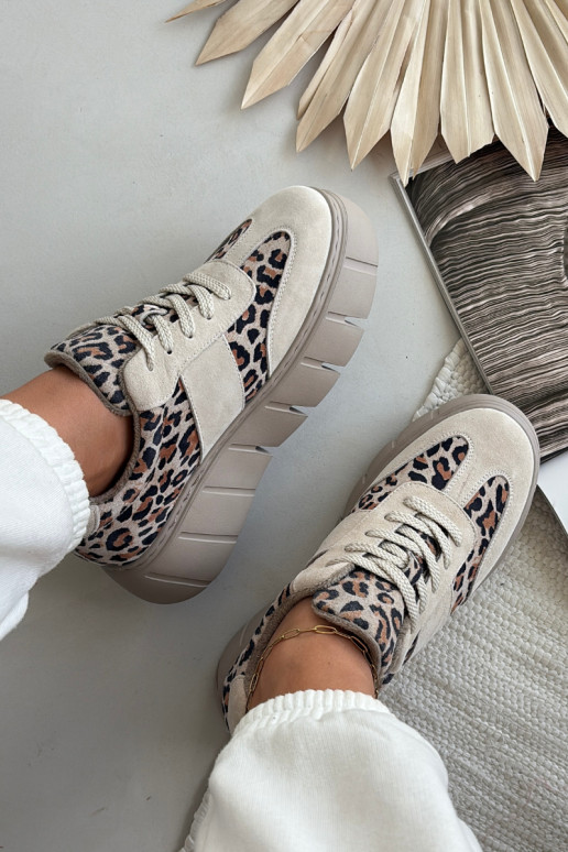 van suède opInarmen Sneakers model schoenen Dames met platform Vinceza 66841 met luipaardbontpatronen beige