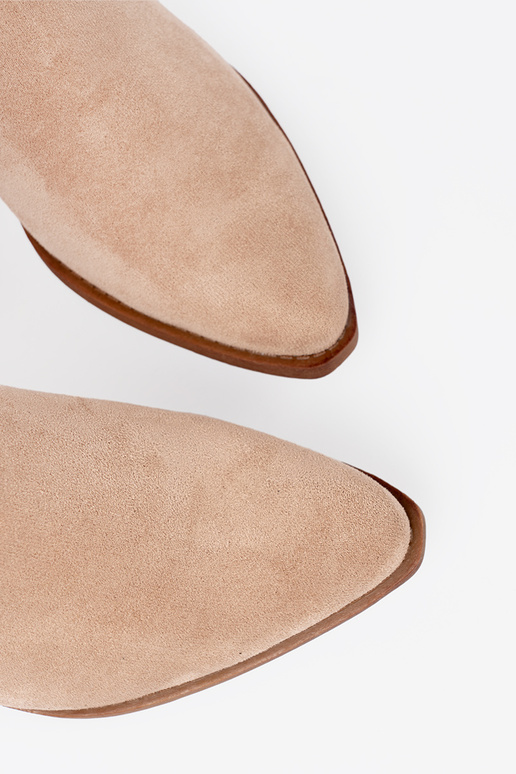 beige dames laarzen o klasycznym kroju