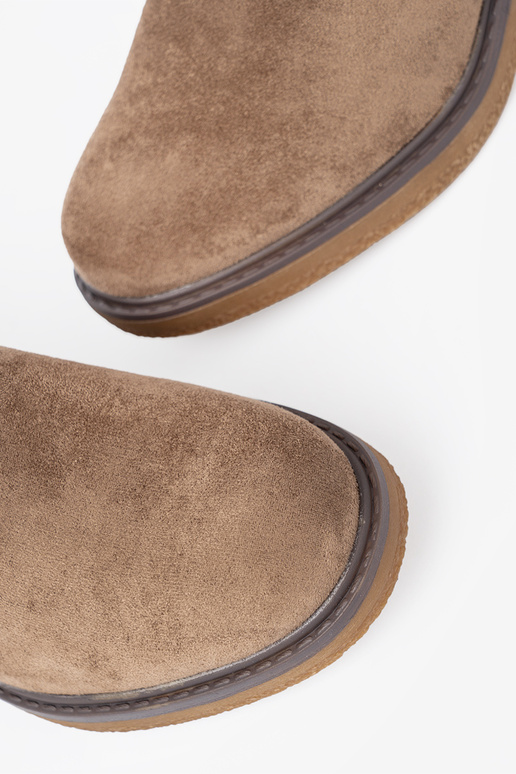 Stijlvol laarzen beige met comfortabele hak