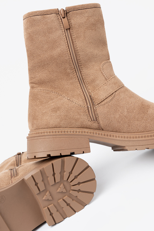 karamel kleuren laarzen z ozdobnymi goudenmi klamrami