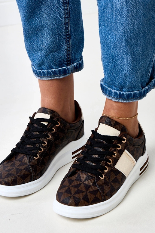 Bruine sneakers met platform en... Bruine sneakers met platform en...
