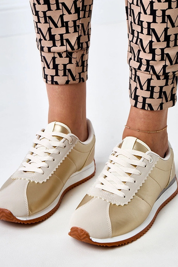 Zandkleurige sneakers met... 2