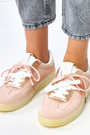 Roze sneakers op een platform "Eriksen" 2