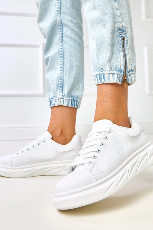 Witte sneakers op een platform "Rosier" Witte sneakers op een platform "Rosier"