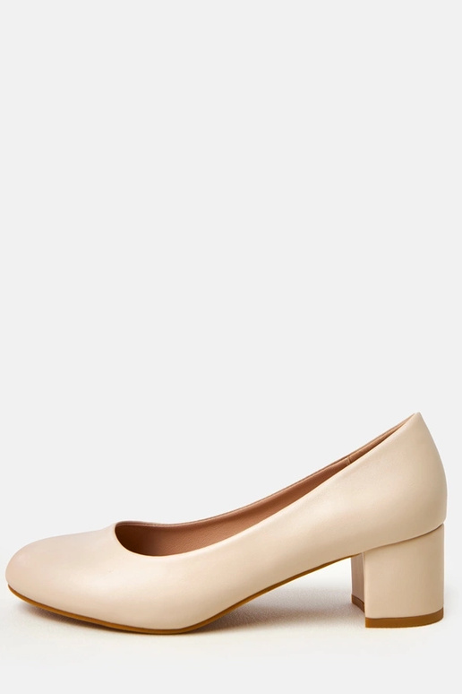 Sandkleurige lage schoenen Polili Sandkleurige lage schoenen Polili