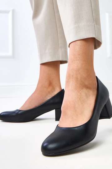 Zwarte klassieke lage schoenen Mavise
