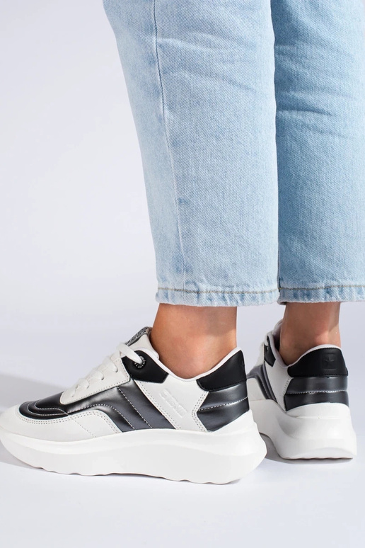 Initte kleur Sneakers model schoenen BIG STAR II274335 Initte kleur Sneakers model schoenen BIG STAR II274335