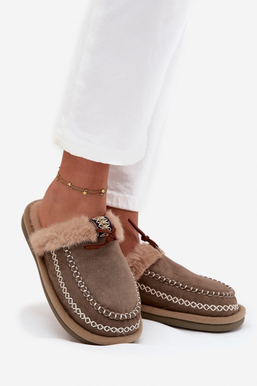 Slippers Dames met bont I Haftem groene kleur Perivelle Slippers Dames met bont I Haftem groene kleur Perivelle