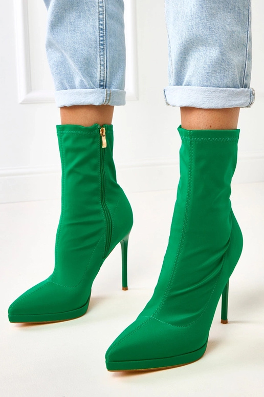 Groene satijnen enkellaarsjes met...